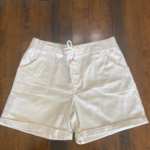 Girls Pull on Shorts - Picture 2 of 7